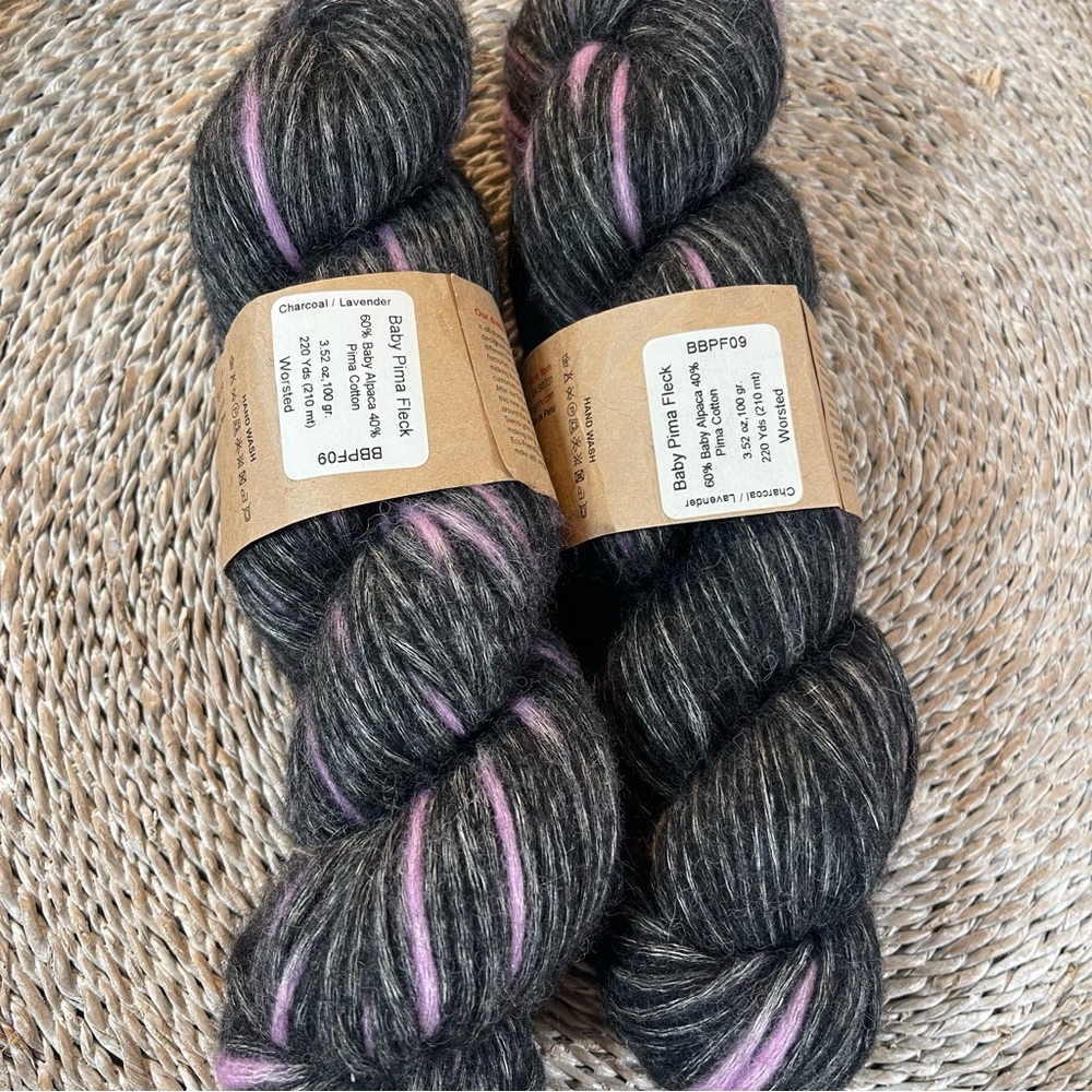 Sierra Peruvian Yarn Gray and Lavender Andean Spirit Baby Alpaca Pima 2 Skeins - Picture 5 of 5